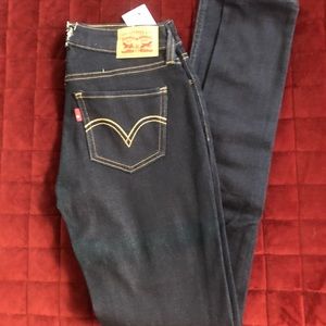 Levi 535 super skinny size 26
